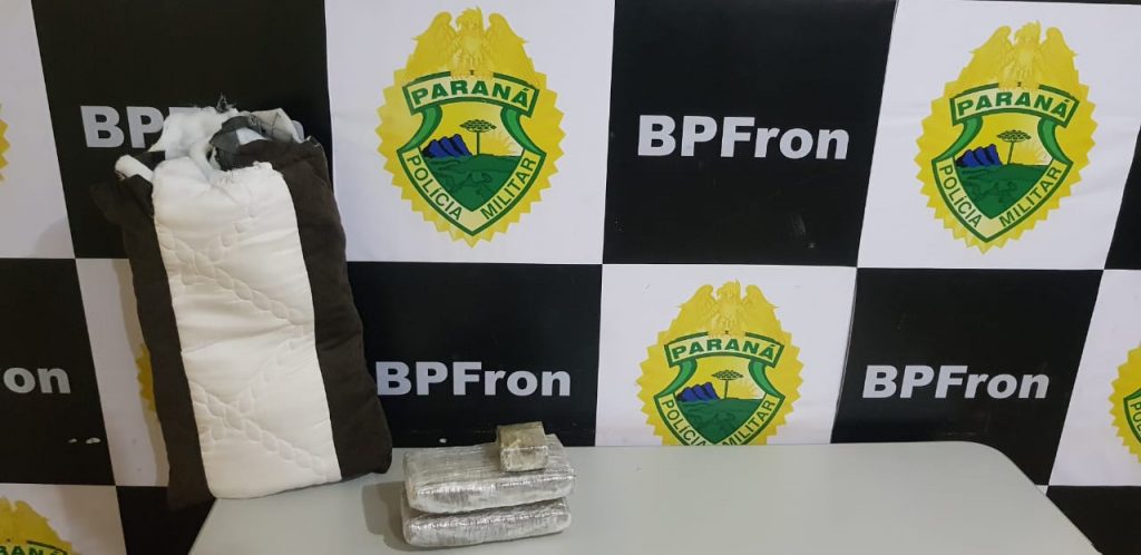 BPFron apreende maconha em ônibus durante a Operação Hórus em Guaíra