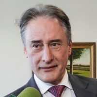 Imagem referente a Improbidade Administrativa: Justiça julga improcedente processo contra o ex-prefeito Edgar Bueno e o PDT