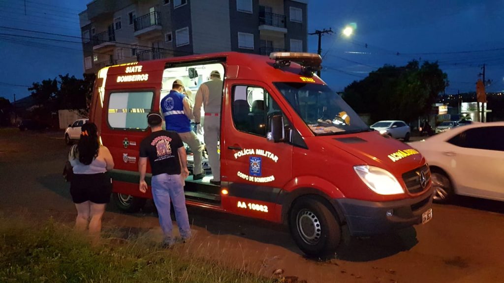 Criança de 11 anos é socorrida pelo Siate após sofrer queda de bicicleta no Bairro Universitário