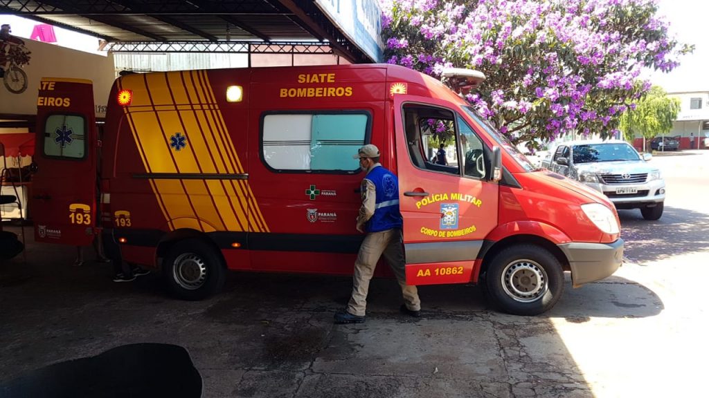 Idosa de 78 anos fica ferida ao cair em residência no Bairro Neva