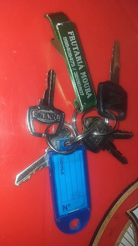 Internauta comunica achado de molho de chaves no Bela Vista