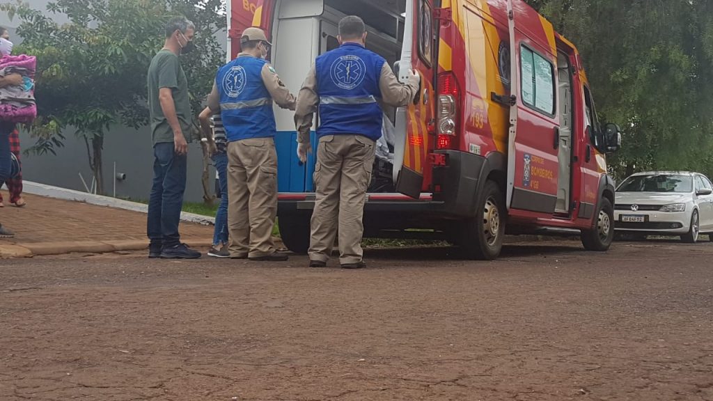 Mulher de 52 anos sofre queda durante banho e é socorrida pelo Siate no Bairro Turisparque