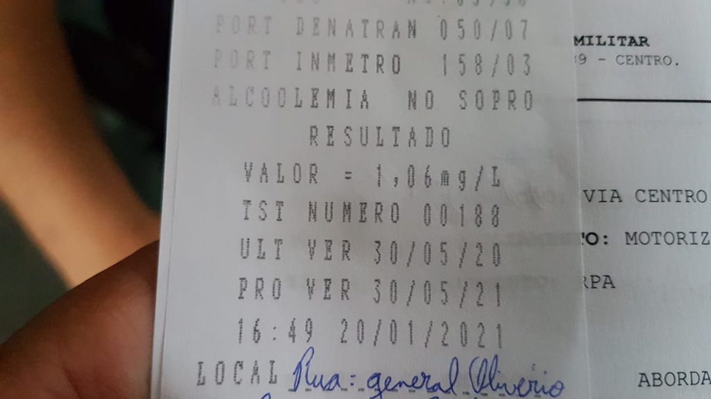 Caminhoneiro preso por embriaguez em Três Barras do Paraná é trazido à Cadeia Pública de Cascavel