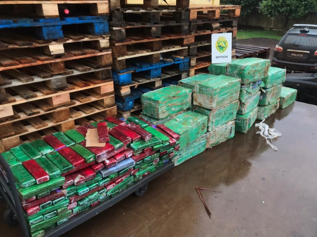 Mais de 800 quilos de maconha que vinham a Cascavel são apreendidos pelo BPFron em Maripá
