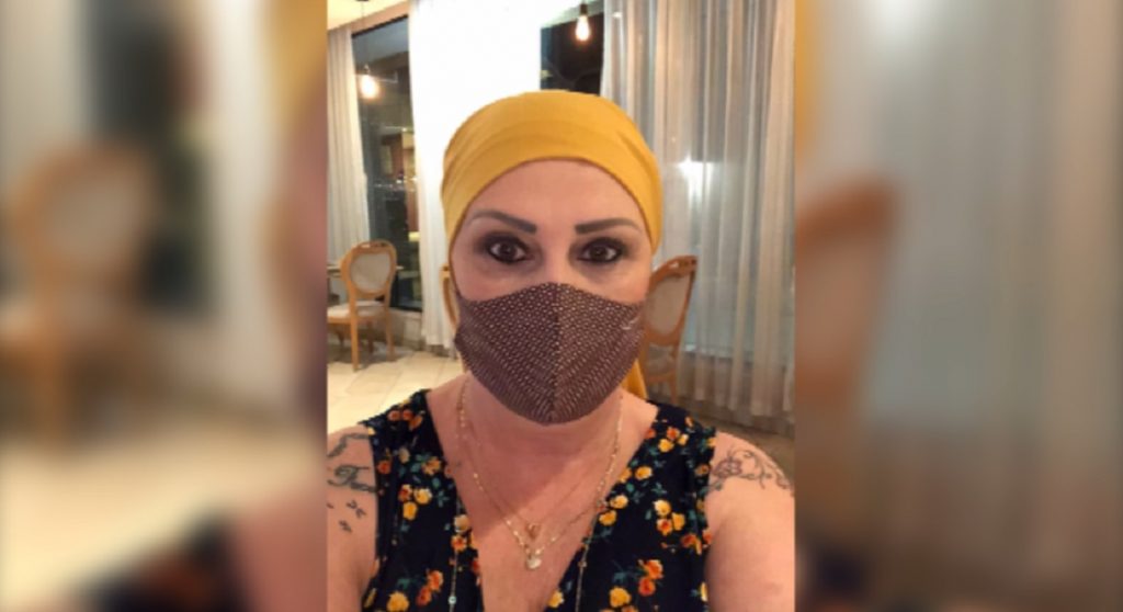 Com câncer pela segunda vez, mulher precisa de ajuda para a retirada dos seios; Cirurgia custa R$ 15 mil