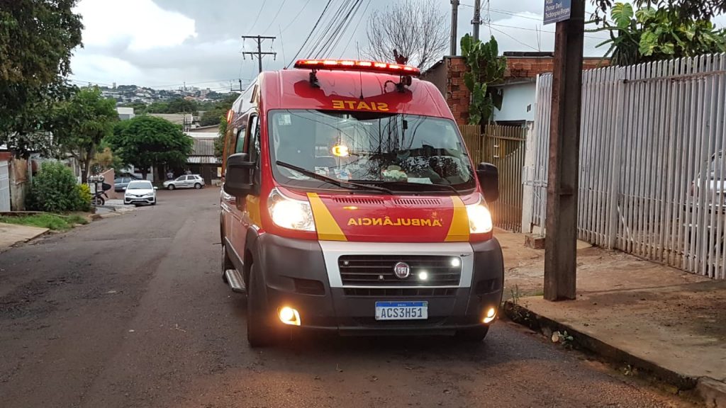 Criança de 10 anos fica ferida ao cair de bicicleta na Rua Osmar Derli Tschoepke Borges