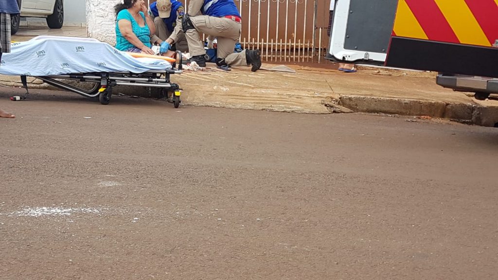 Mulher sofre corte e fratura exposta ao tentar pular portão, no Interlagos