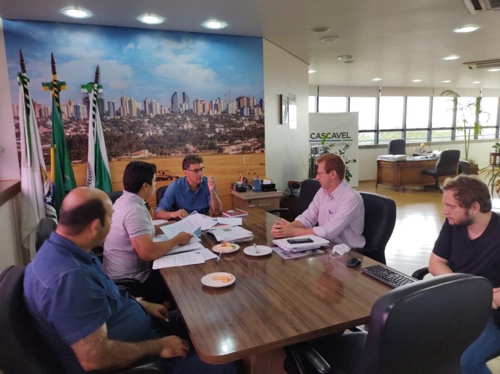 Sanepar: Prefeitura discute contrato e viabilidade de municipalização