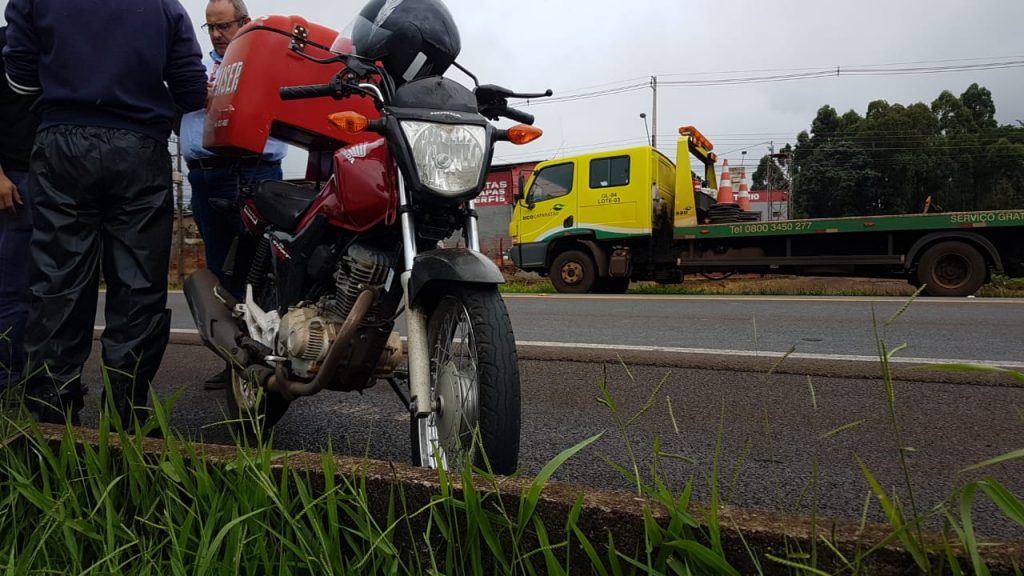 Homem de 44 anos é atropelado por motociclista na BR-277, na região do Bairro Parque São Paulo