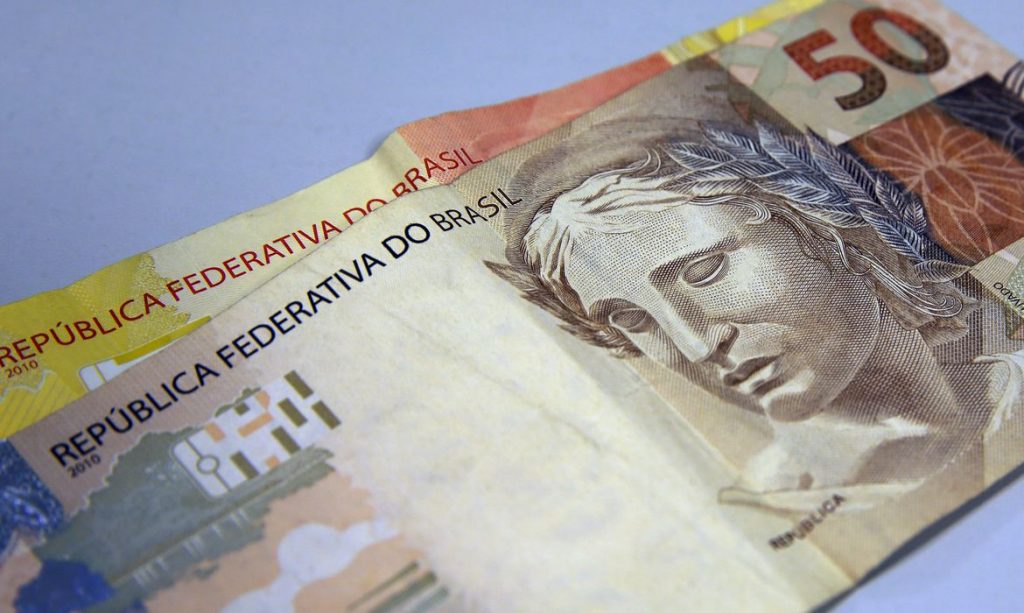 Número de endividados no país chega a maior patamar em 11 anos Número de endividados no país chega a maior patamar em 11 anos