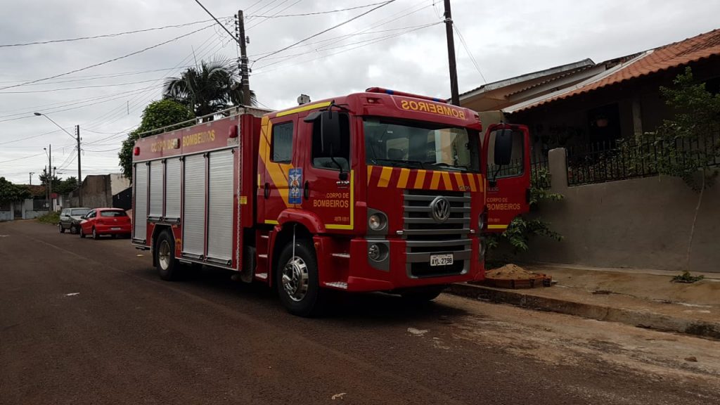 Curto-circuito em patinete elétrico mobiliza Corpo de Bombeiros ao Bairro Guarujá