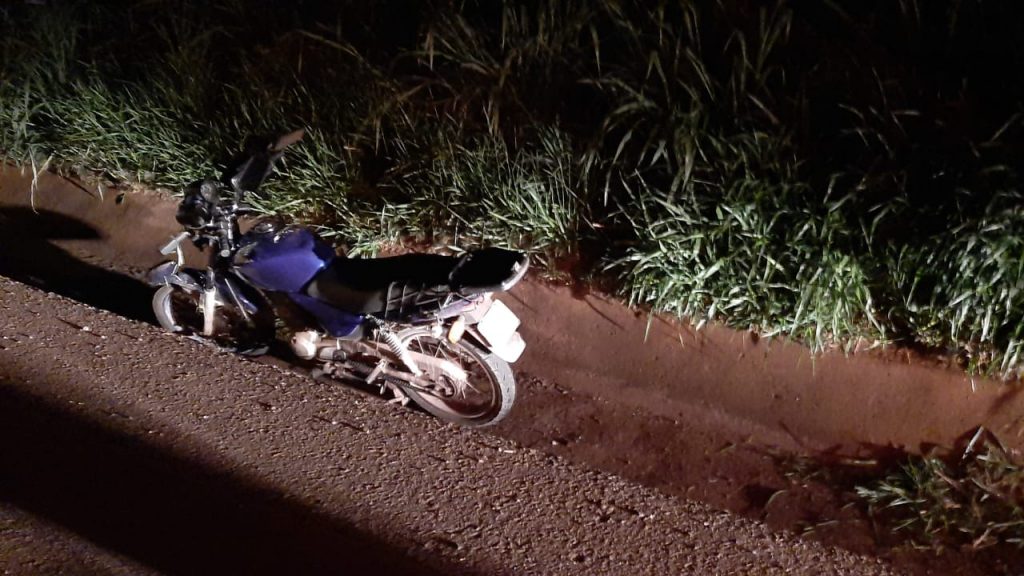 Acidente com moto na PRc-467 deixa mulher de 34 anos ferida, no Bairro Brasília