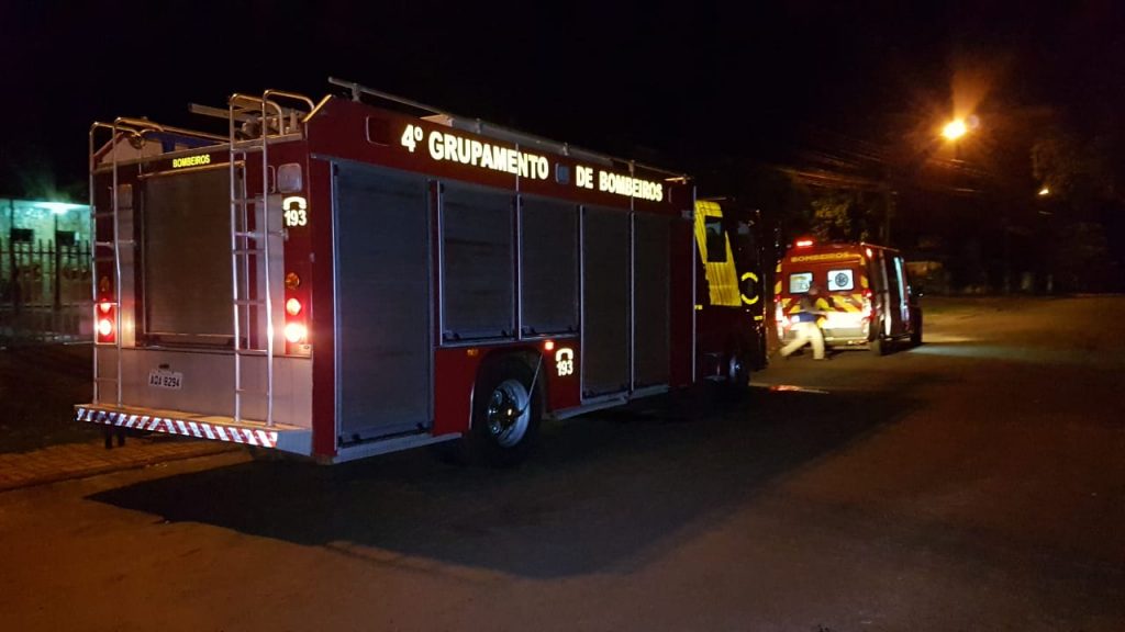 Desengatado, carro se movimenta e fere idoso de 83 anos que tentava descer do automóvel no São Cristóvão