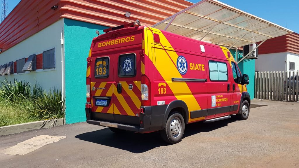 Homem é ferido por golpes de facão em São Salvador e é levado à UPA Veneza Homem é ferido por golpes de facão em São Salvador e é levado à UPA Veneza