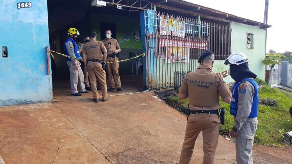 Homem morto a tiros no Morumbi é identificado como Claudemir Gonçalves, de 41 anos Homem morto a tiros no Morumbi é identificado como Claudemir Gonçalves, de 41 anos