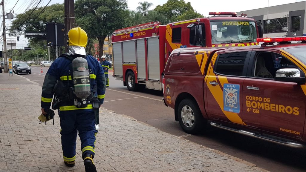 Suposto vazamento de gás mobiliza Bombeiros a Avenida Brasil, no Centro