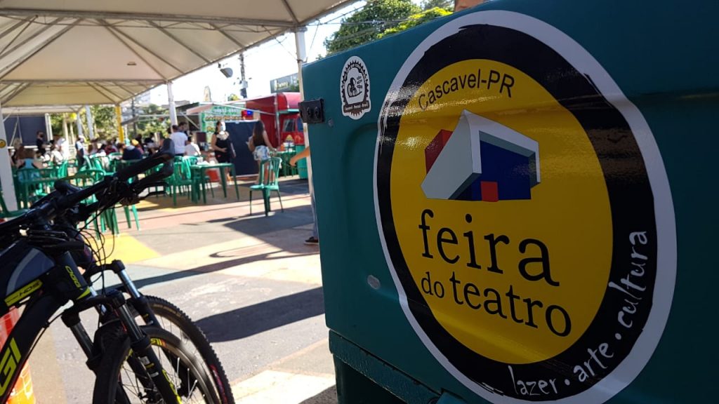 Feira do Teatro: atividades serão retomadas neste domingo