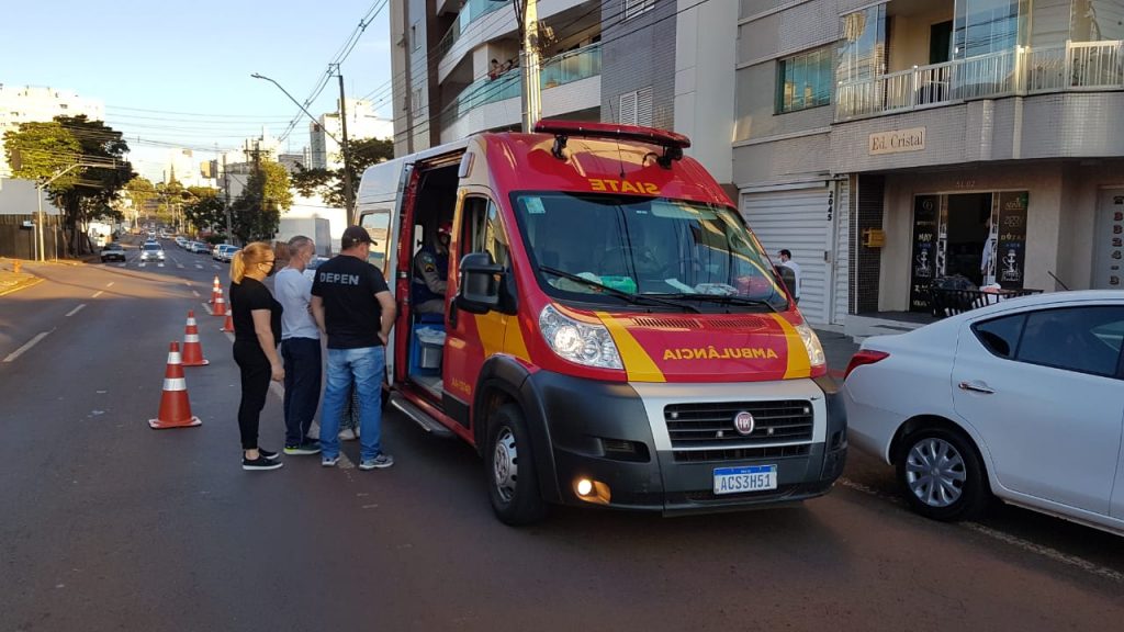 Motociclista fica ferido em acidente de trânsito na Rua São Paulo, no Centro