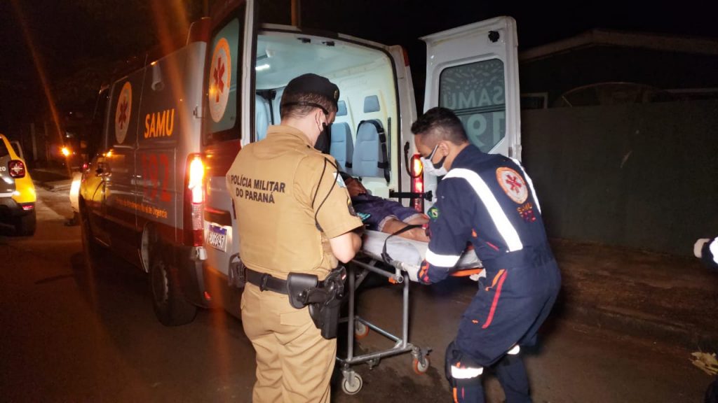 Rapaz é agredido e roubado ao sair de casa de prostituição em Campo Mourão Rapaz é agredido e roubado ao sair de casa de prostituição em Campo Mourão