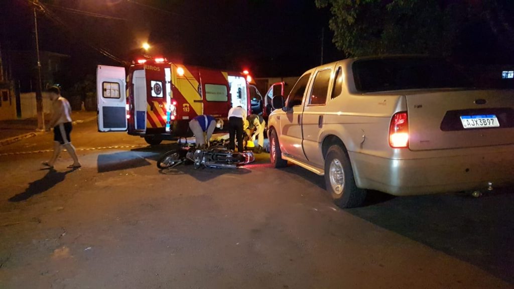 Motociclista de 21 anos fica ferido em acidente no São Cristóvão