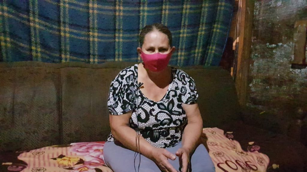 Sem poder trabalhar, Mulher pede ajuda com materiais para fazer produtos para vender