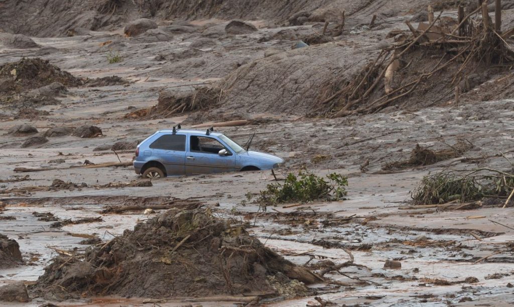 Tragédia de Mariana: MP de Minas Gerais rejeita contas de fundação Tragédia de Mariana: MP de Minas Gerais rejeita contas de fundação