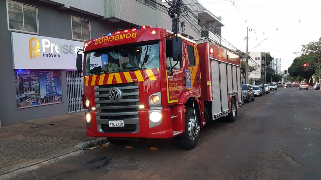 Vazamento de gás em prédio mobiliza equipe do Corpo de Bombeiros