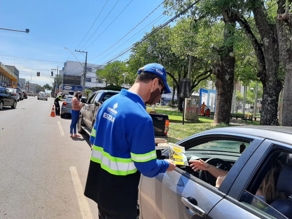 Projeto Cidadão em Trânsito inicia nesta terça, orientando condutores de automóveis Projeto Cidadão em Trânsito inicia nesta terça, orientando condutores de automóveis