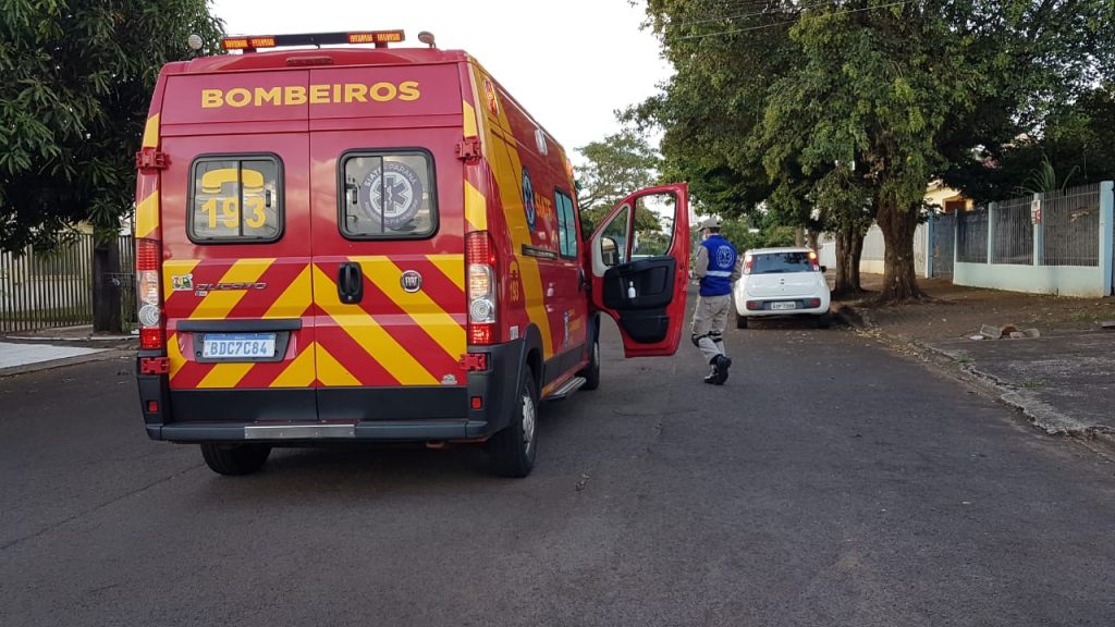 Após sair de bar, homem é agredido na Rua Vitória, no Bairro Neva
