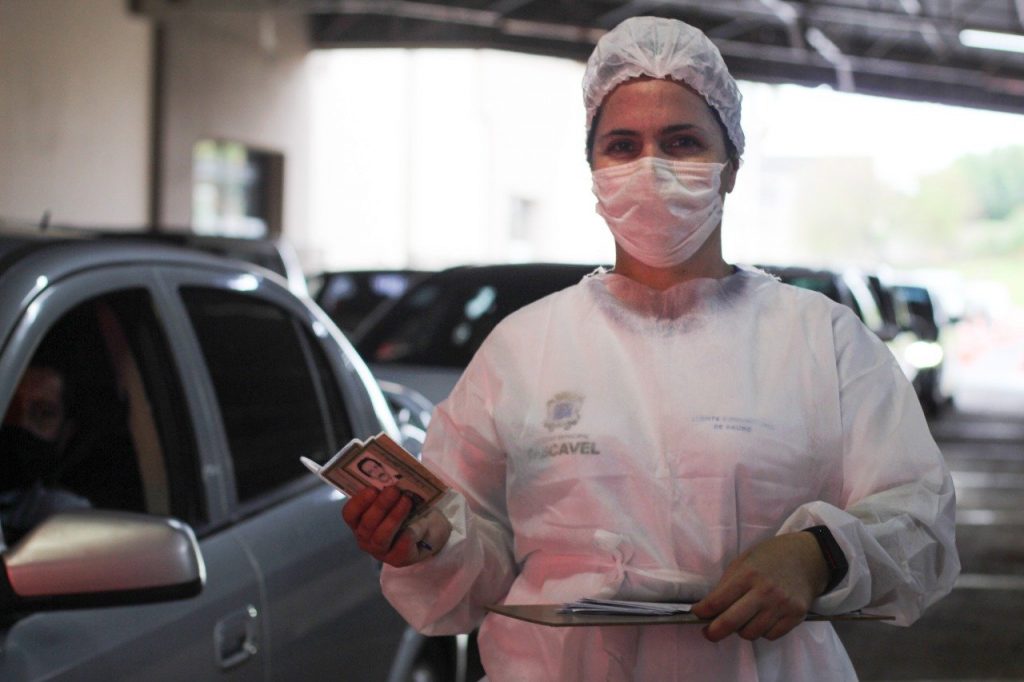 Com horário estendido, Saúde dará sequência a vacinação de idosos nesta quinta-feira (4) Com horário estendido, Saúde dará sequência a vacinação de idosos nesta quinta-feira (4)