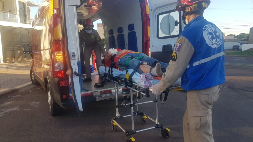 Ciclista tem parte do dedo médio amputado durante colisão com Tucson no Bairro Maria Luíza