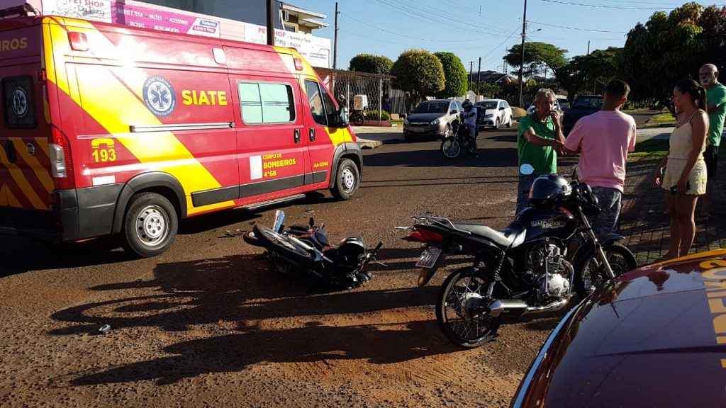 Motociclista de 17 anos colide com caminhonete S10 e quebra maxilar no Bairro Brasmadeira