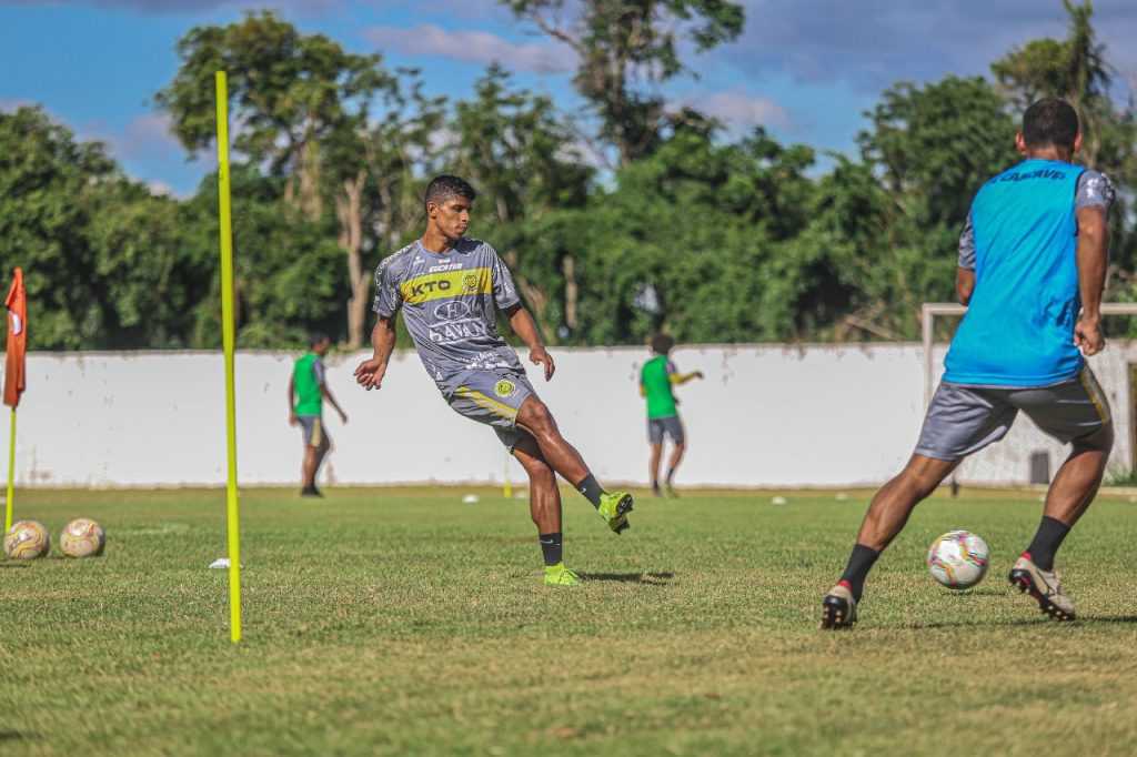FC Cascavel enfrenta Paraná Clube neste domingo em mais uma rodada do Paranaense FC Cascavel enfrenta Paraná Clube neste domingo em mais uma rodada do Paranaense