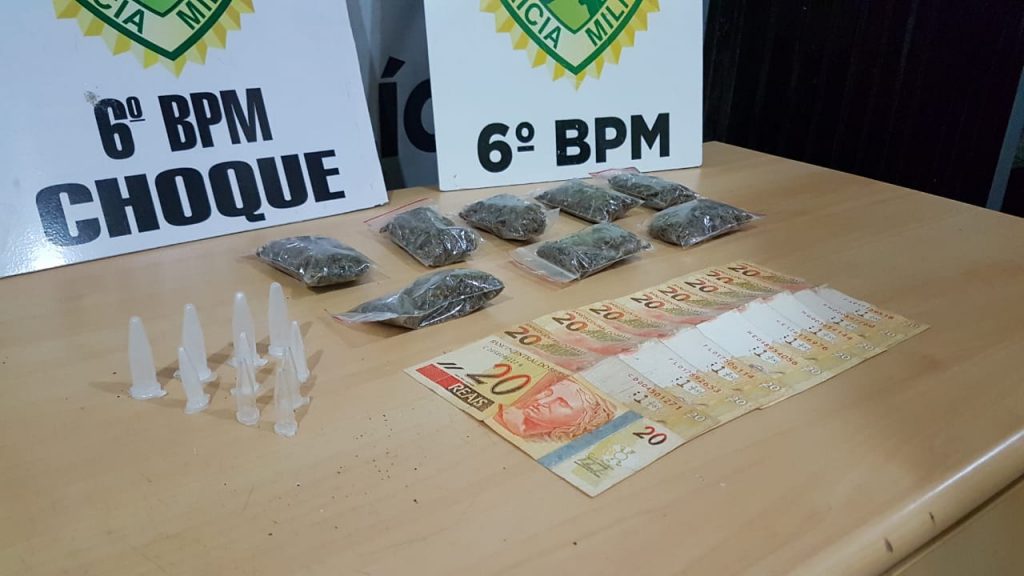Suspeito de agressão contra a própria mulher é detido com maconha e pinos de cocaína no Bairro Universitário