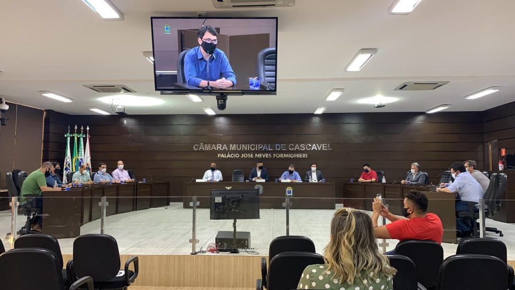 Buscando estratégias de combate à Covid-19, Legislativo se reúne com gestores da saúde