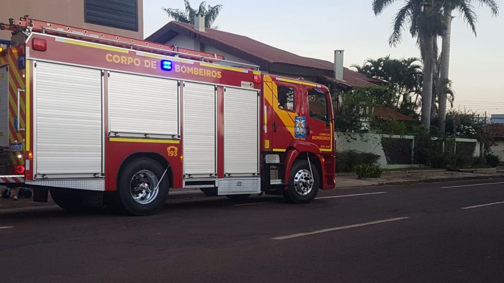 Corpo de Bombeiros é mobilizado após vazamento de gás em imóvel no Bairro Neva