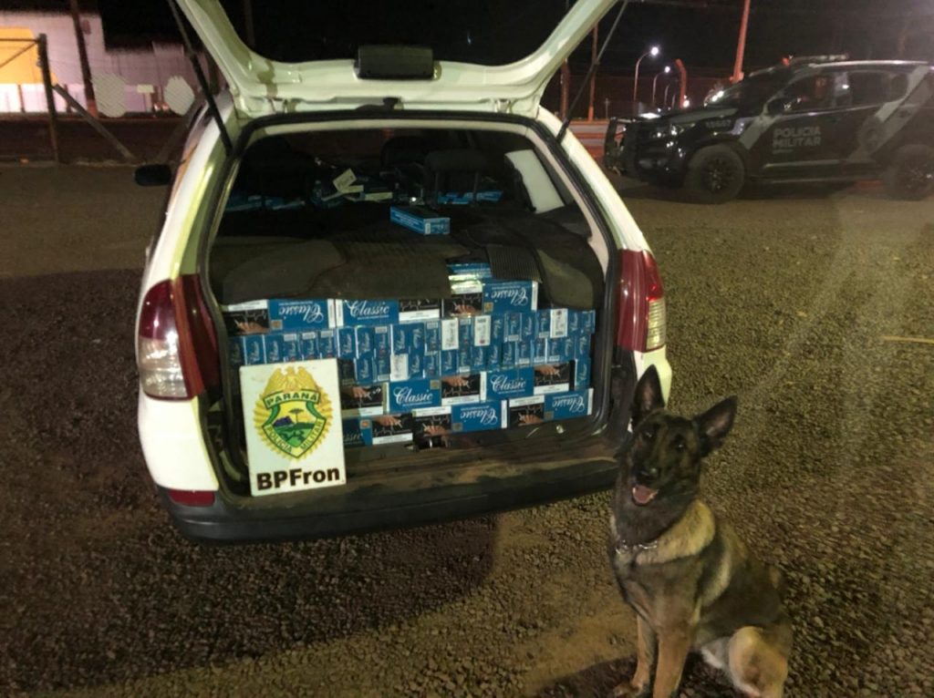 BPFron apreende carro com carga de cigarros contrabandeados em Marechal Cândido Rondon