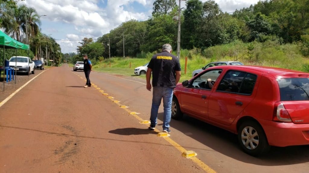 Após denúncia, fiscalização encerra festa de estudantes de medicina em Campo Mourão