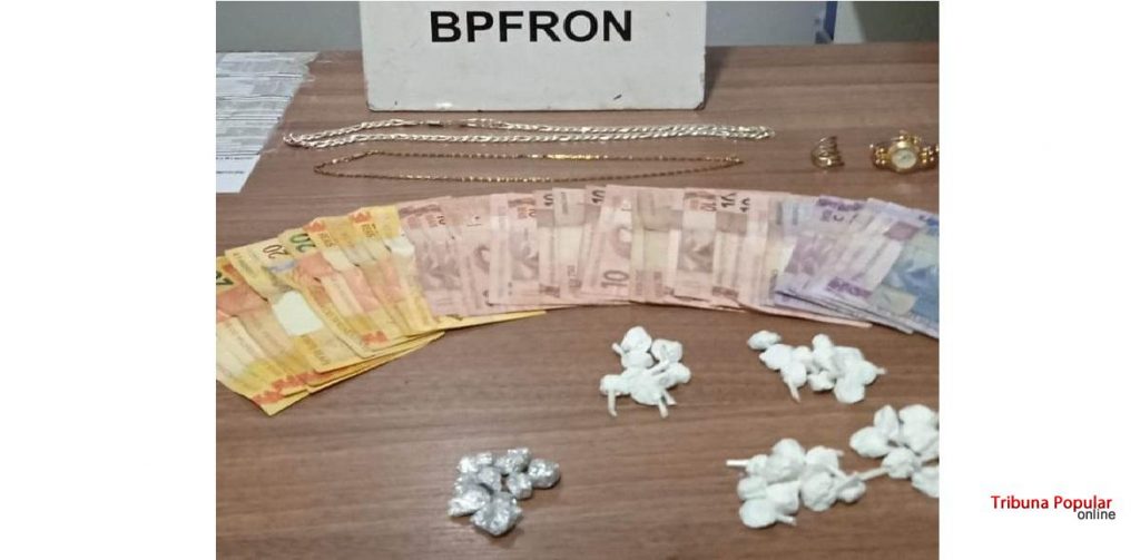 BPFron apreende pedras de crack e invólucros com cocaína em Santa Terezinha de Itaipu