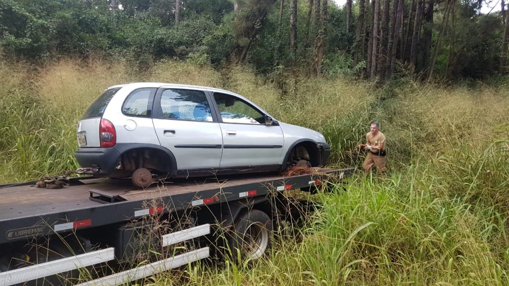 Veículo furtado é localizado pela equipe GPOM da Guarda Municipal