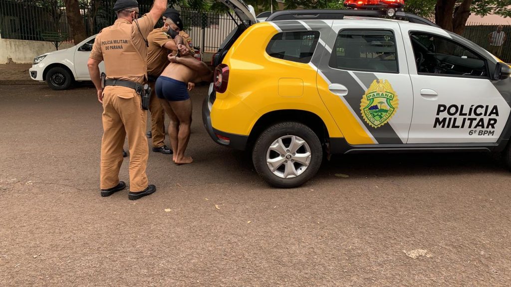 Desacordo comercial termina com uma pessoa agredida e outra presa, no Centro de Cascavel