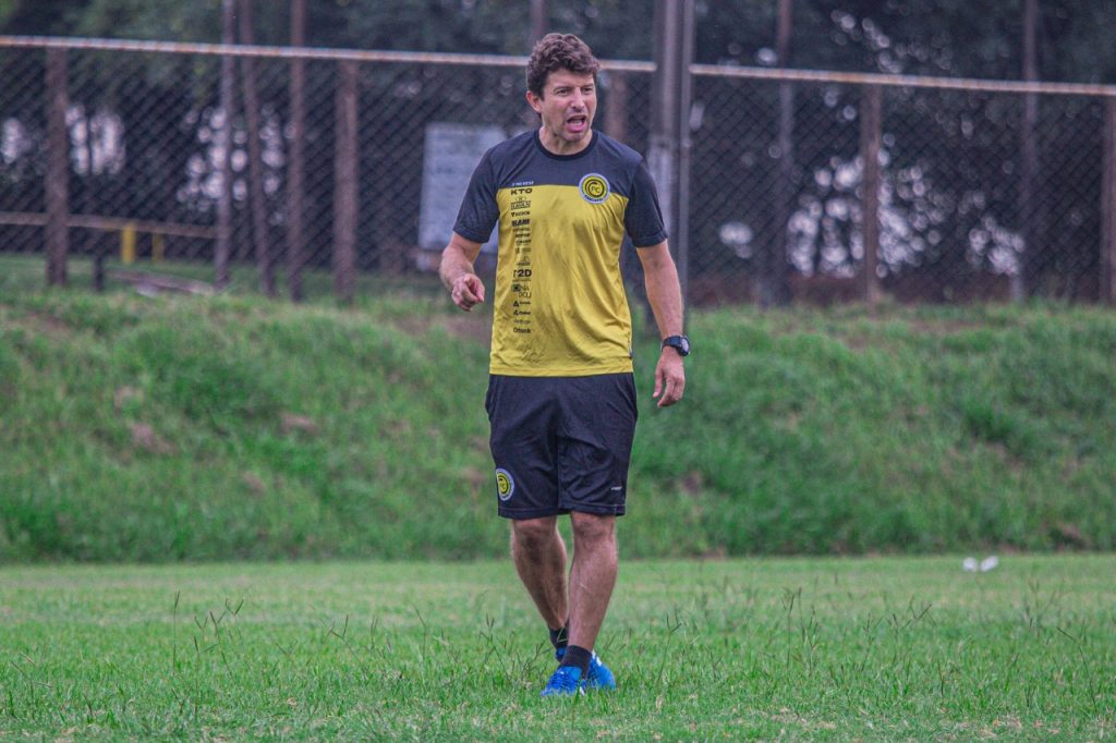 Com jogo confirmado pela FPF, FC Cascavel enfrenta o Athletico nesta quinta (1º) no Olímpico