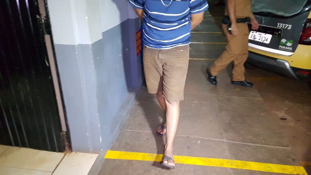 Homem é detido pela Polícia Militar após atirar para o alto em ameaça à ex-companheira