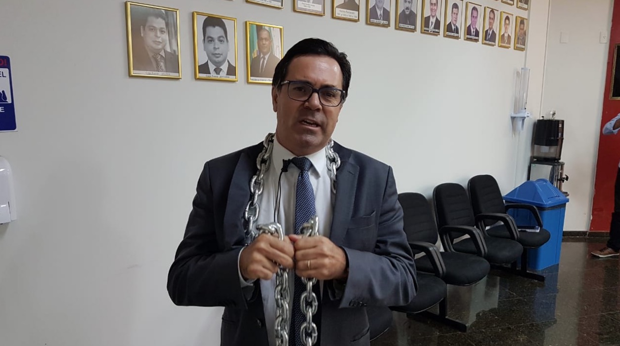 Presidente da Câmara de Vereadores, Alécio Espínola deixa hospital