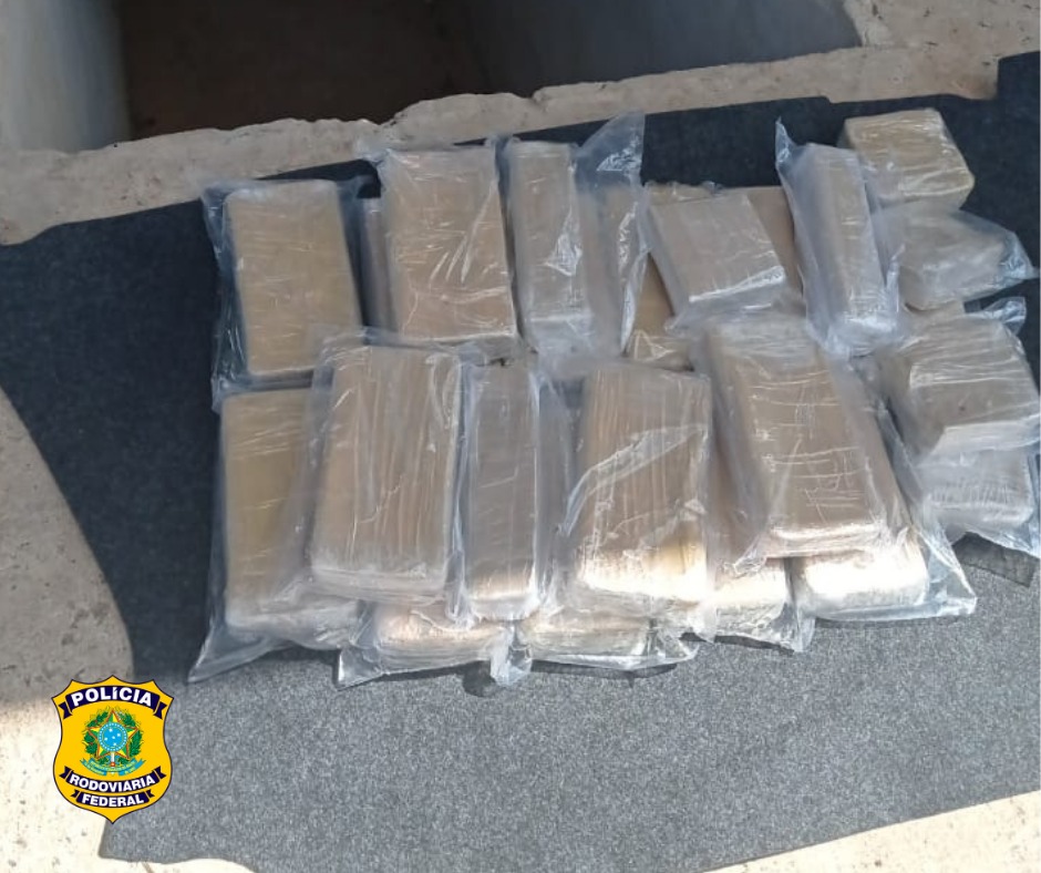 PRF apreende 32 kg de crack dentro de tanque de combustível em Céu Azul