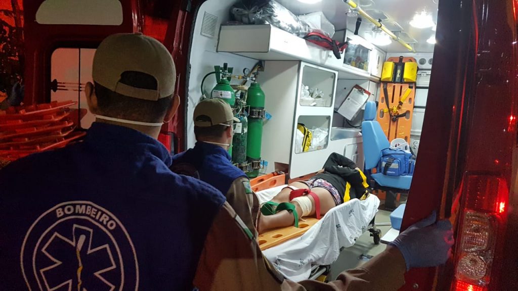 Mulher é baleada na perna e Siate é mobilizado para atendimento no Bairro Neva