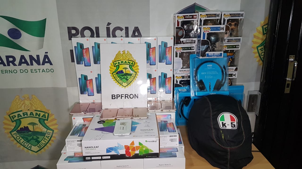 BPFron realiza apreensão de aparelhos eletrônicos na BR-277, no Trevo da Portal