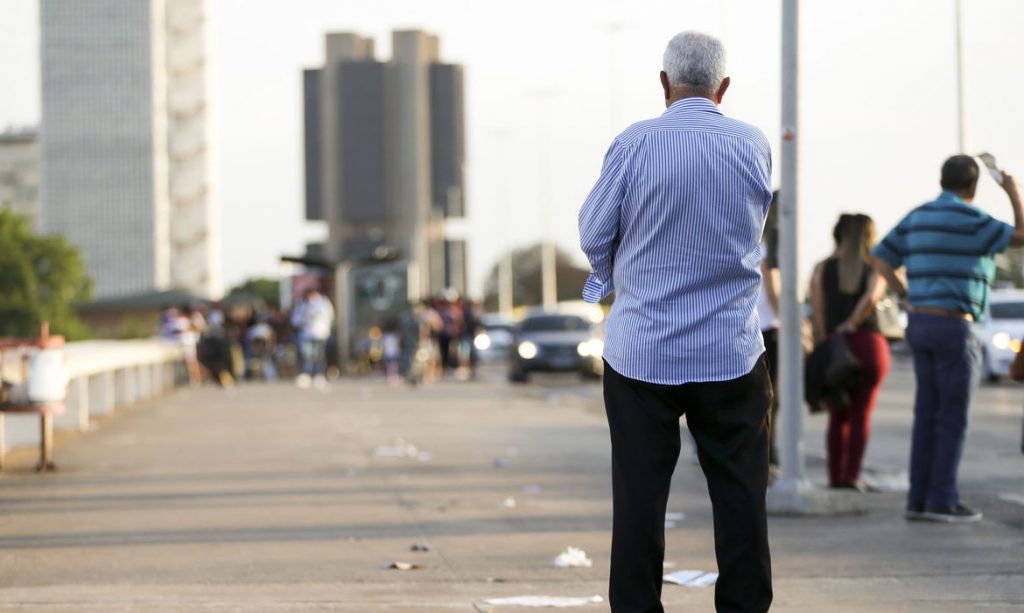 Covid-19: homens e idosos são principais vítimas de casos graves