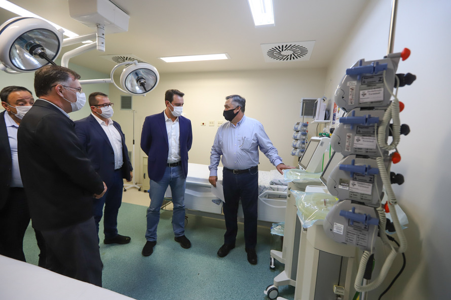 Governador inaugura seis leitos de UTI exclusivos para Covid-19 em hospital da Lapa