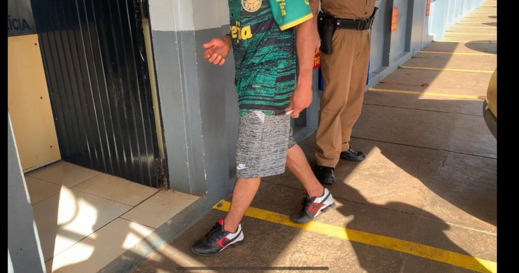 Palmeirense é detido com maconha no Bairro Periolo
